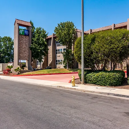 Holiday Inn Express & Suites Camarillo By Ihg-3